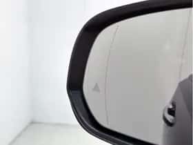 Mercedes-Benz GLE (2024) thumbnail 9