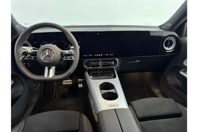 Mercedes-Benz GLB-Klasse (2026) thumbnail 3