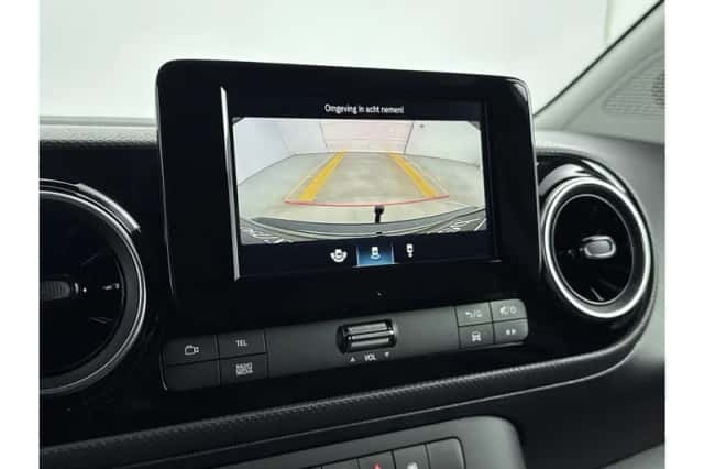 Mercedes-Benz eCitan (2024) thumbnail 18