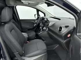 Mercedes-Benz eCitan (2024) thumbnail 22