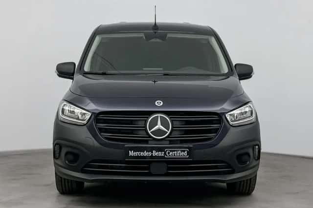 Mercedes-Benz eCitan (2024) thumbnail 5
