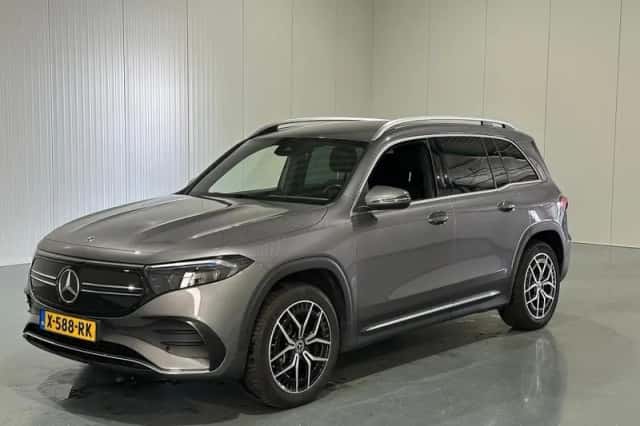 Mercedes-Benz EQB (2024) thumbnail 5