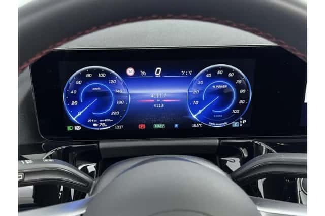 Mercedes-Benz EQA (2026) thumbnail 11