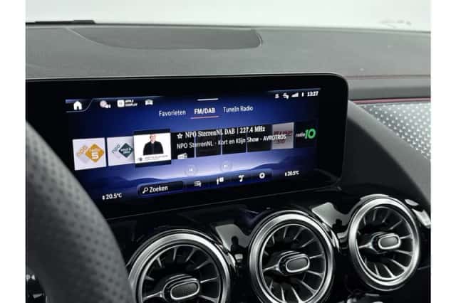 Mercedes-Benz EQA (2026) thumbnail 15