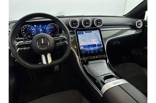 Mercedes-Benz CLE (2025) thumbnail 3