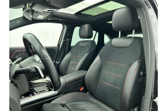 Mercedes-Benz GLA (2022) thumbnail 21