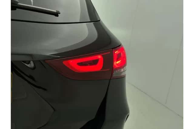 Mercedes-Benz GLA (2022) thumbnail 28