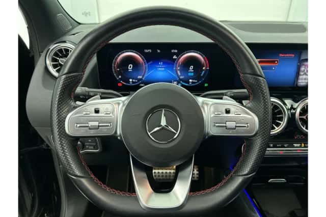 Mercedes-Benz GLA (2022) thumbnail 37