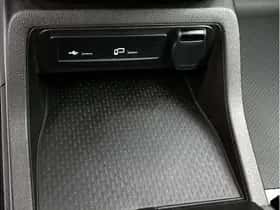 Mercedes-Benz eCitan (2024) thumbnail 32