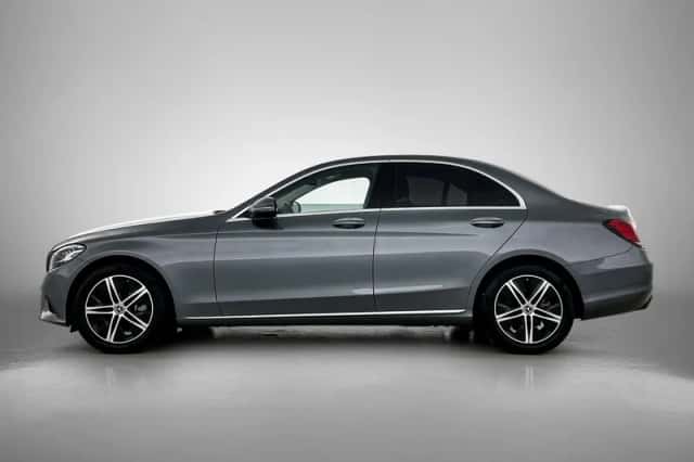 Mercedes-Benz C-Klasse (2021) thumbnail 2