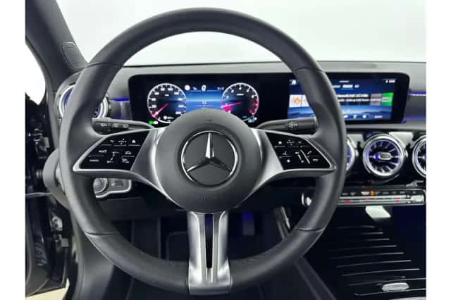 Mercedes-Benz A-Klasse (2024) thumbnail 13