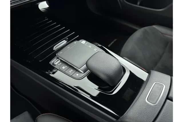 Mercedes-Benz CLA-Klasse (2023) thumbnail 12