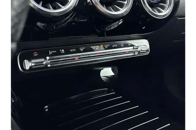 Mercedes-Benz CLA-Klasse (2023) thumbnail 32