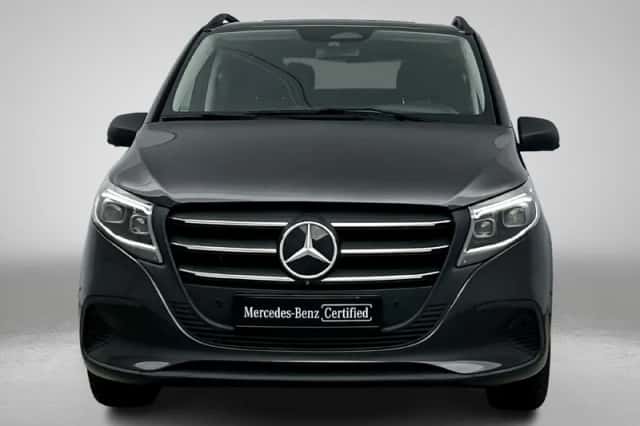 Mercedes-Benz Vito (2024) thumbnail 5
