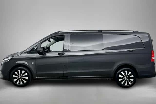 Mercedes-Benz Vito (2024) thumbnail 6