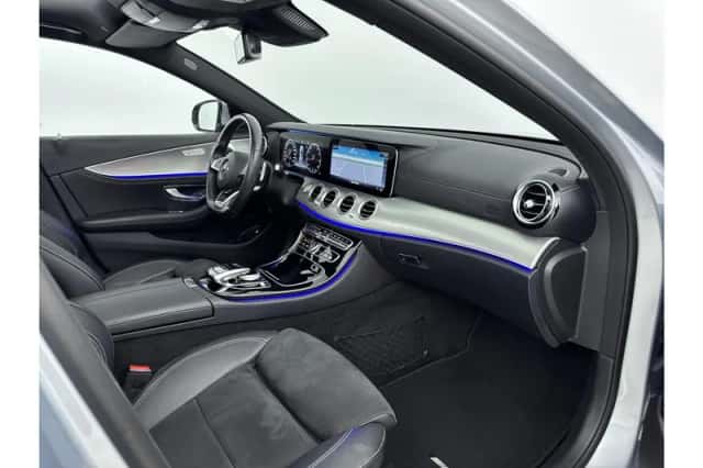 Mercedes-Benz E-Klasse (2018) thumbnail 11