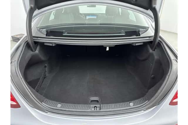 Mercedes-Benz E-Klasse (2018) thumbnail 29