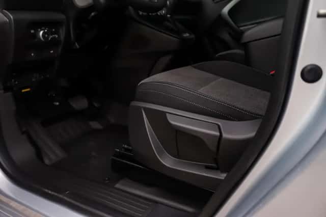 Mercedes-Benz eCitan (2024) thumbnail 22