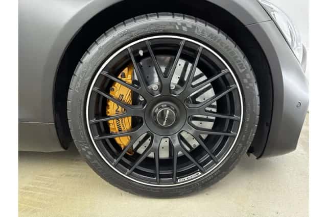 Mercedes-AMG GT (2019) thumbnail 3