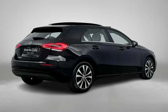 Mercedes-Benz A-Klasse (2021) thumbnail 2