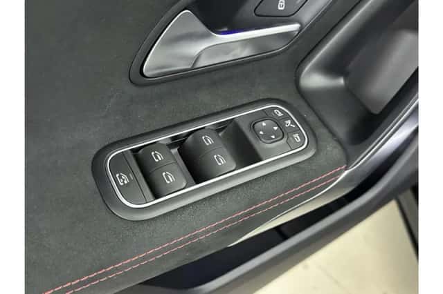 Mercedes-Benz A-Klasse (2019) thumbnail 25
