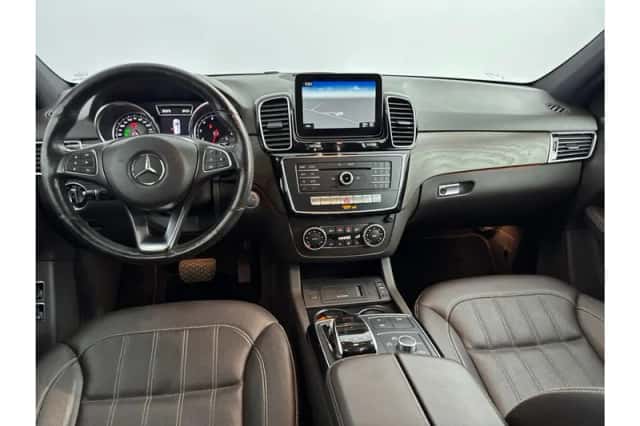 Mercedes-Benz GLE (2018) thumbnail 3