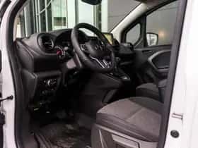 Mercedes-Benz eCitan (2025) thumbnail 4