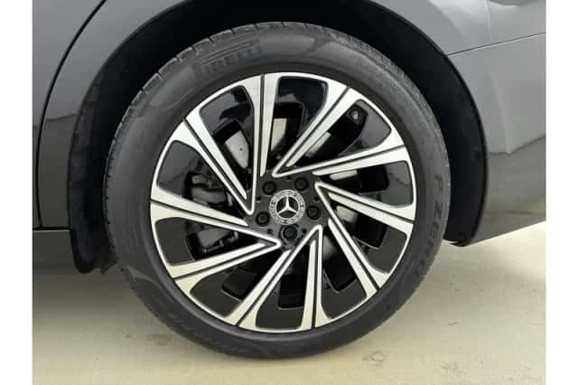 Mercedes-Benz E-Klasse (2025) thumbnail 4
