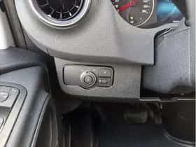 Mercedes-Benz Sprinter (2024) thumbnail 22