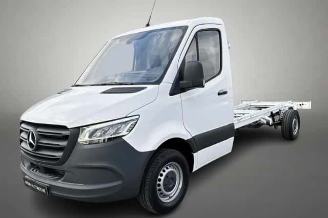 Mercedes-Benz Sprinter (2024) thumbnail 26