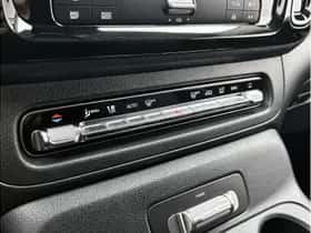 Mercedes-Benz Vito (2024) thumbnail 24