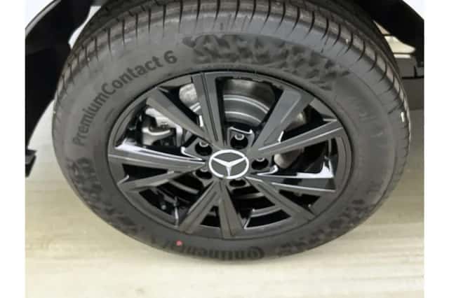 Mercedes-Benz eCitan (2024) thumbnail 4