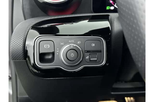 Mercedes-Benz A-Klasse (2023) thumbnail 12