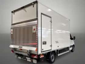 Mercedes-Benz Sprinter (2024) thumbnail 5