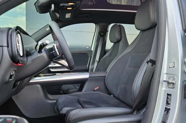 Mercedes-Benz GLB-Klasse (2026) thumbnail 6
