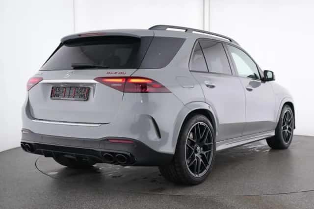 Mercedes-Benz GLE (2025) thumbnail 2