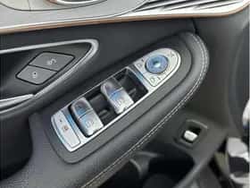 Mercedes-Benz EQC (2021) thumbnail 24