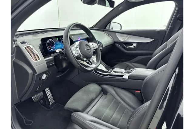 Mercedes-Benz EQC (2021) thumbnail 8