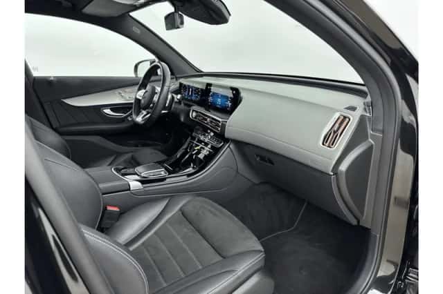 Mercedes-Benz EQC (2021) thumbnail 9