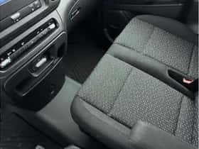 Mercedes-Benz Vito (2024) thumbnail 11
