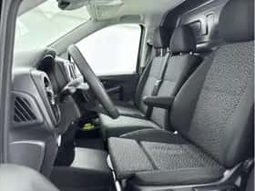 Mercedes-Benz Vito (2024) thumbnail 22