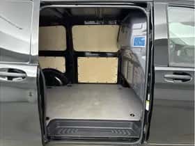 Mercedes-Benz Vito (2024) thumbnail 26