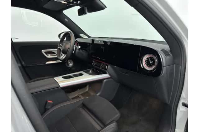 Mercedes-Benz GLB-Klasse (2026) thumbnail 10