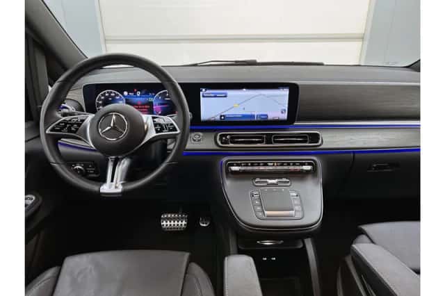 Mercedes-Benz V-Klasse (2024) thumbnail 3