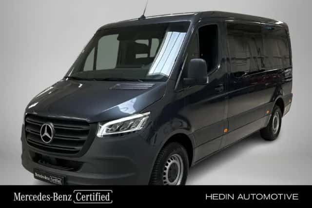 Mercedes-Benz Sprinter (2024) thumbnail 1