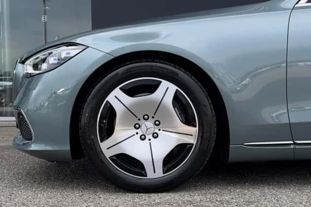 Mercedes-Benz S-Klasse (2024) thumbnail 4