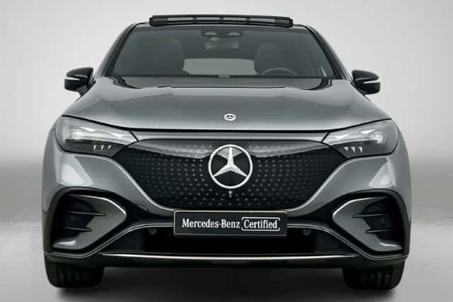 Mercedes-Benz EQE (2023) thumbnail 5