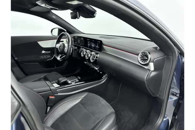 Mercedes-Benz CLA-Klasse (2023) thumbnail 9