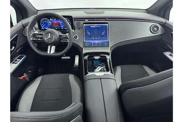 Mercedes-Benz EQE (2025) thumbnail 3