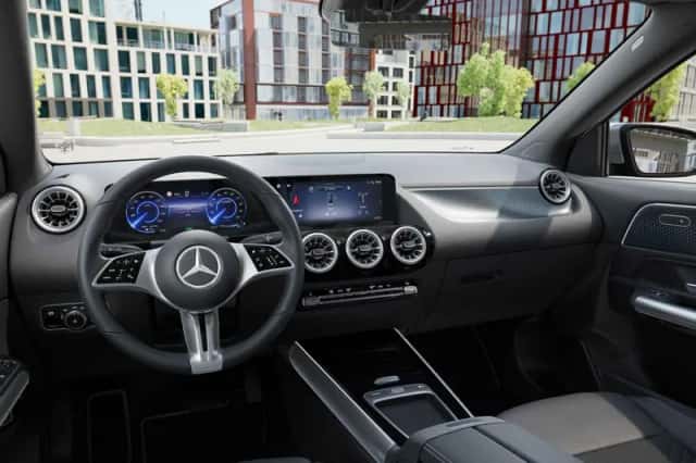 Mercedes-Benz EQA (2026) thumbnail 3